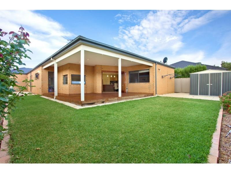 12 Eclipse Avenue , Lyndarum, Epping VIC 3076