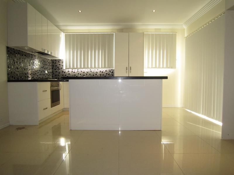 3 Sea Court, Craigieburn VIC 3064