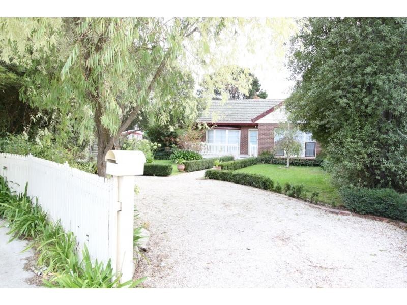 10 Imre Court, Baxter VIC 3911