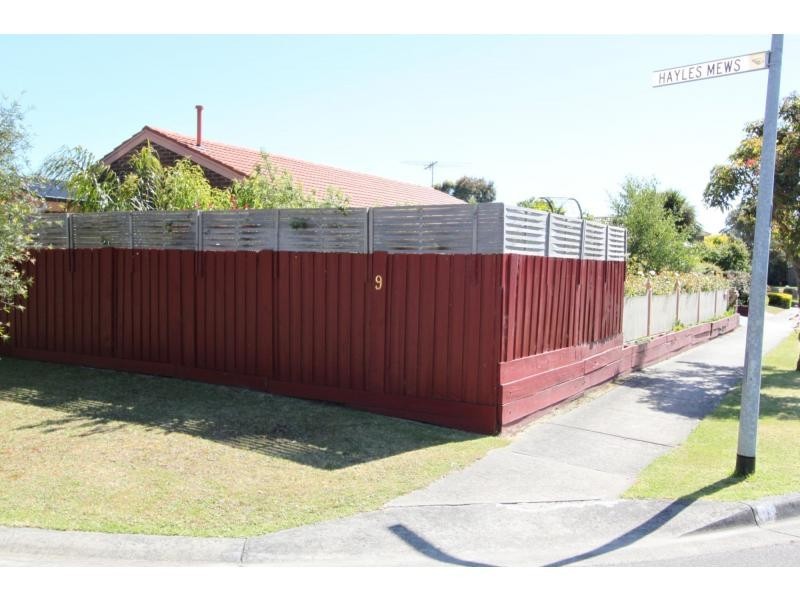 9 Hayles Mews, Baxter VIC 3911