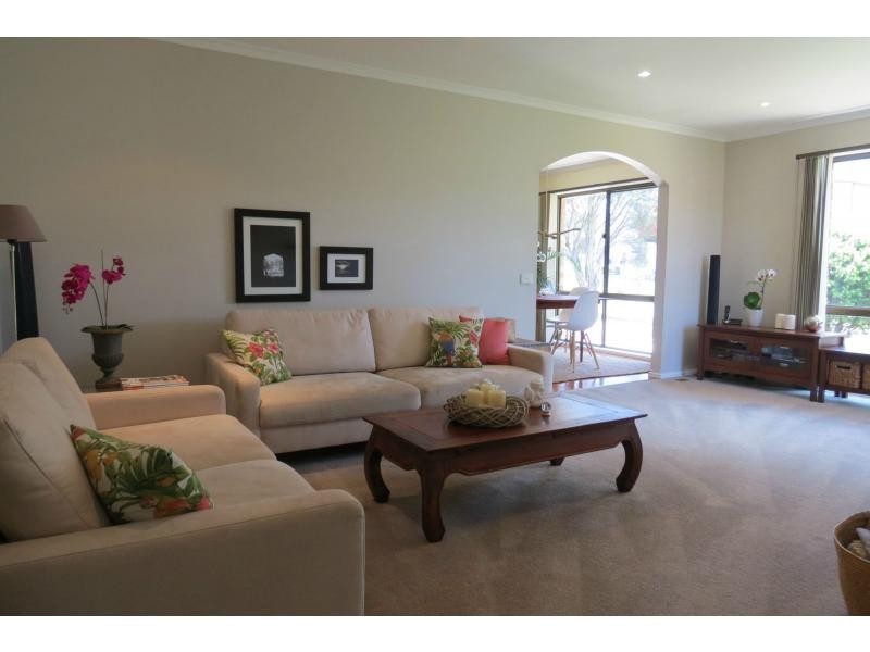 Unit 7/42 Eramosa Road East, Somerville VIC 3912
