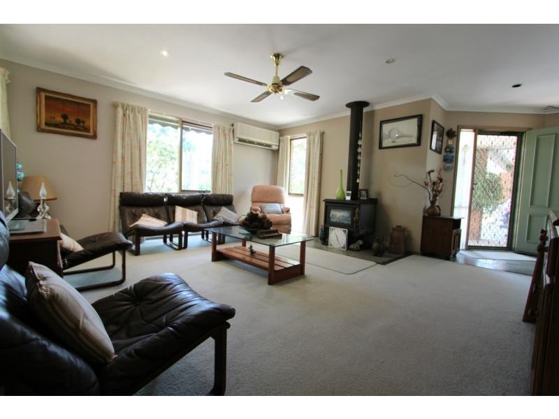 129 Eramosa Road East, Somerville VIC 3912