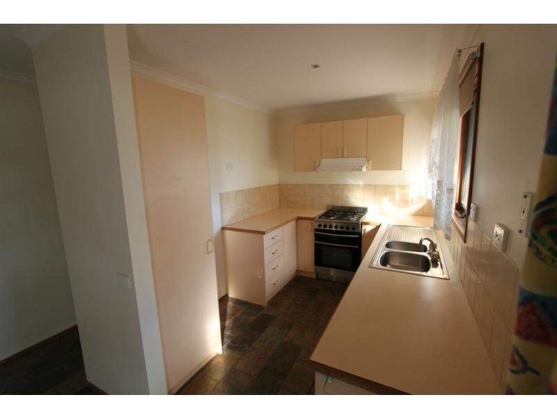 Unit 3/2 George Street, Somerville VIC 3912