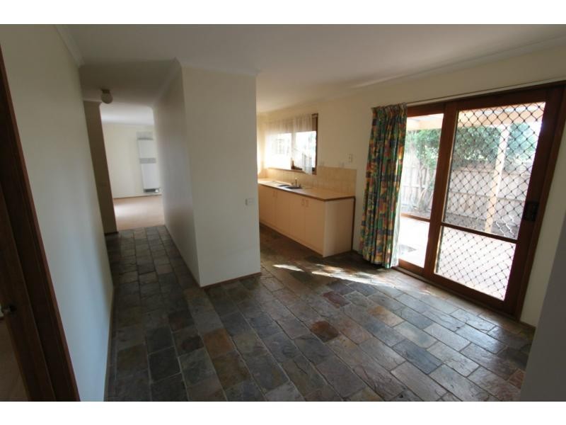 Unit 3/2 George Street, Somerville VIC 3912