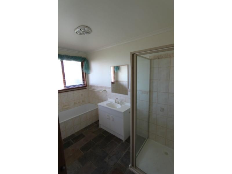 Unit 3/2 George Street, Somerville VIC 3912