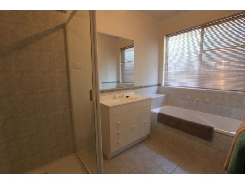 4 Lemongrass Court, Baxter VIC 3911