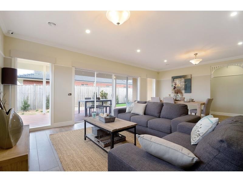 Cranbourne North VIC 3977