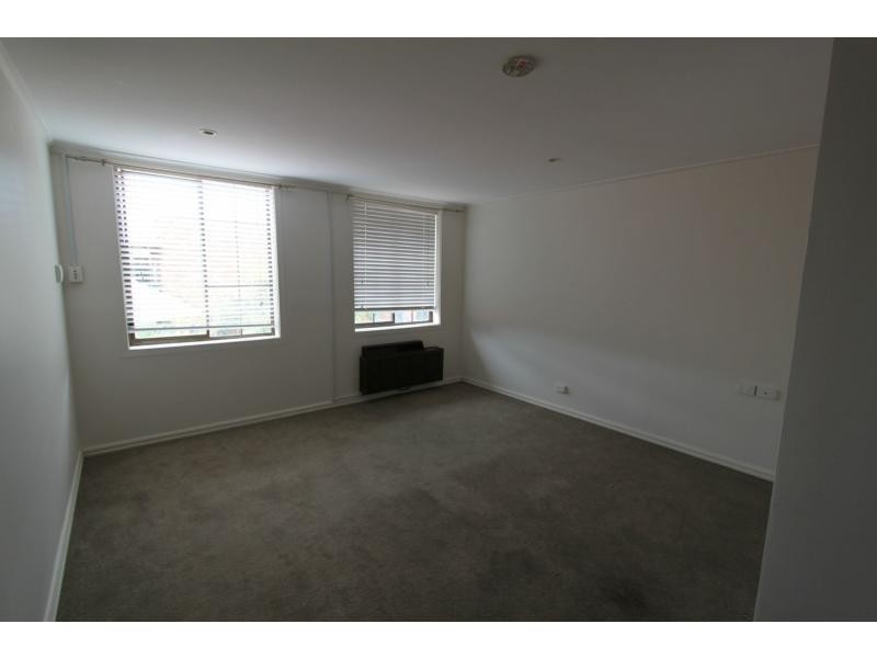 Unit 151/325 Nepean Highway, Frankston VIC 3199