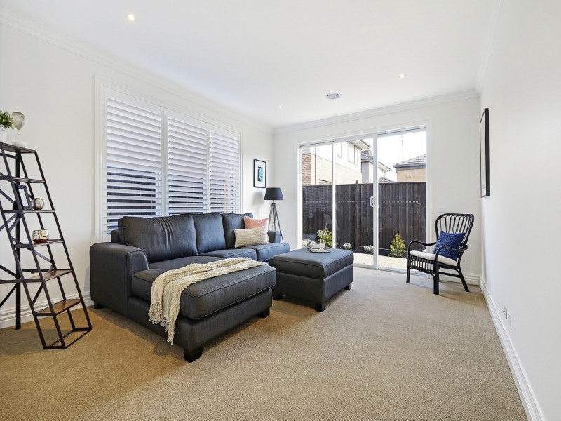 14 Callow Avenue, Clyde North VIC 3978