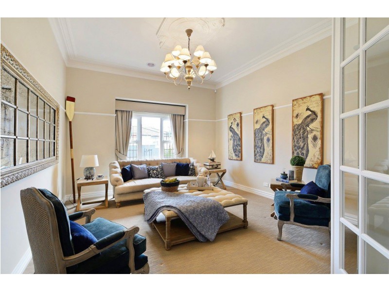 34 Welsh Crescent, Clyde North VIC 3978