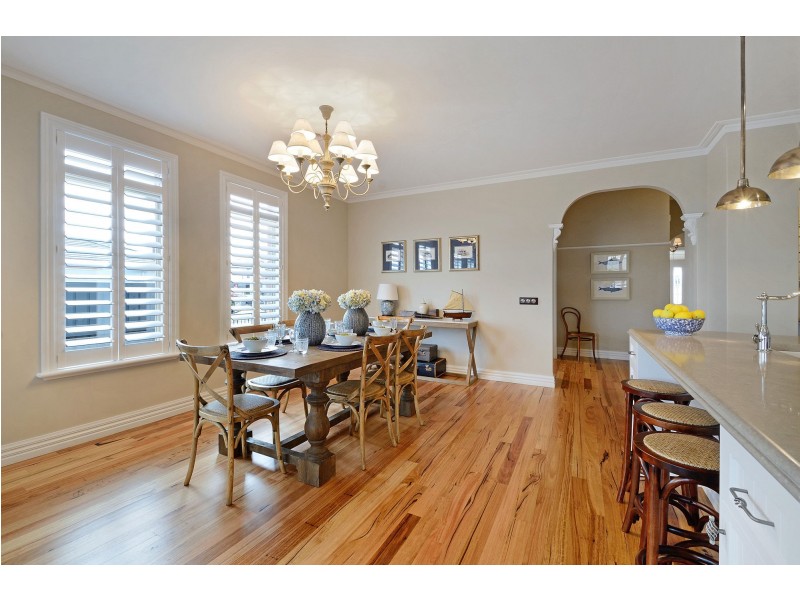 34 Welsh Crescent, Clyde North VIC 3978