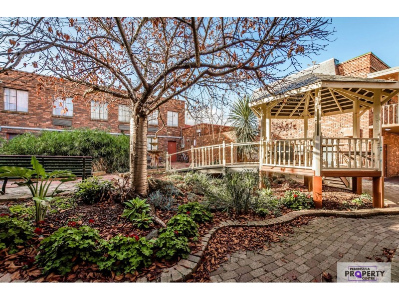 132/325 Nepean Highway, Frankston VIC 3199