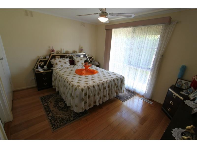 54 Jacobs Drive, Clayton South VIC 3169