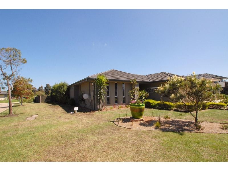 1 Kingsford Smith Court, Sandhurst VIC 3977