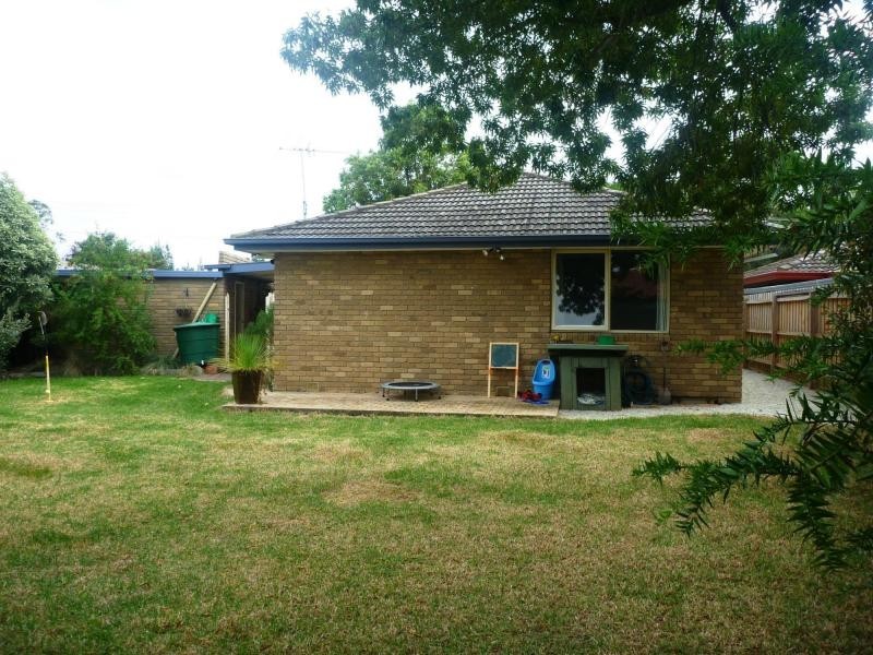 11 Olstead Drive, Baxter VIC 3911