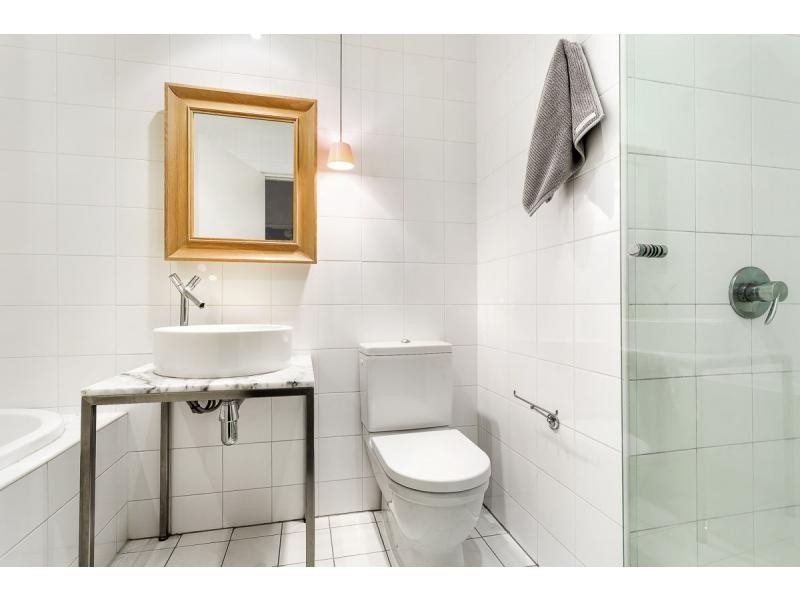 Unit P02W/189 Powlett Street, East Melbourne VIC 3002