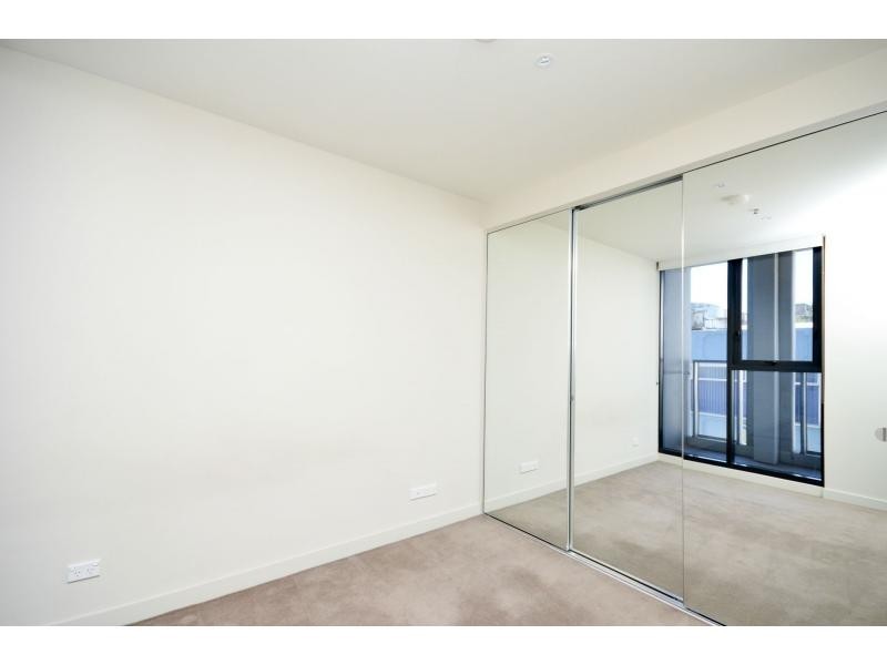 Unit 202P/50 Claremont Street, South Yarra VIC 3141