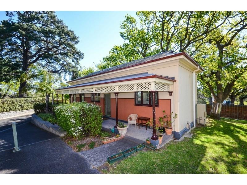 154 Wiltshire Drive, Kew VIC 3101