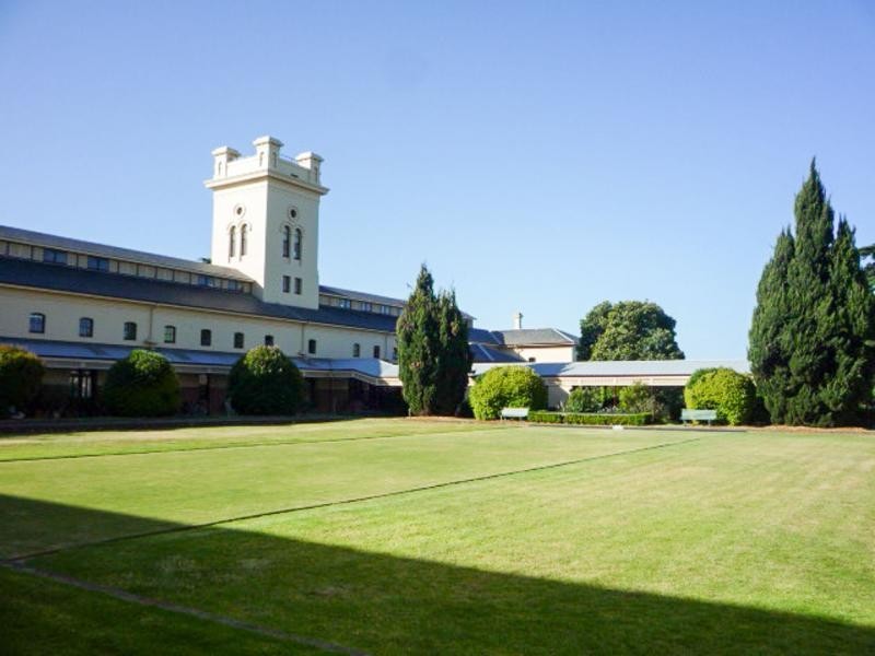 154 Wiltshire Drive, Kew VIC 3101