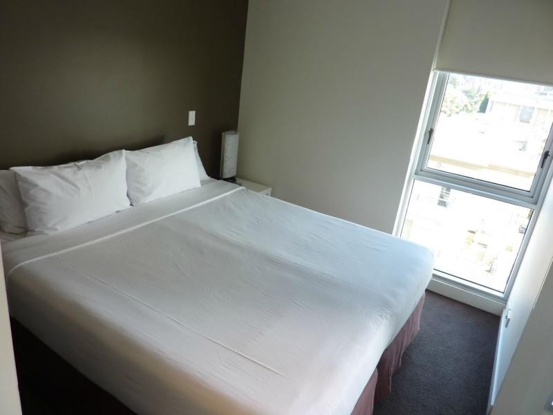 East Melbourne VIC 3002