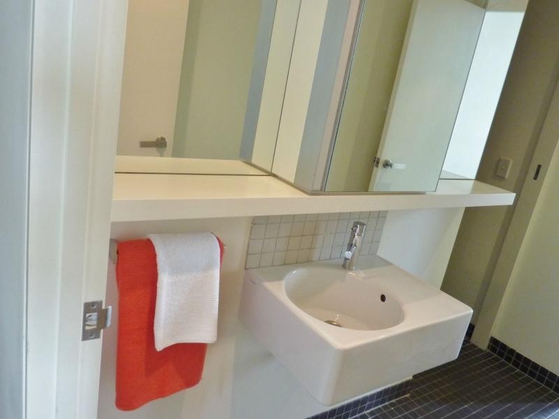 Unit 902V/162 Albert Street, East Melbourne VIC 3002