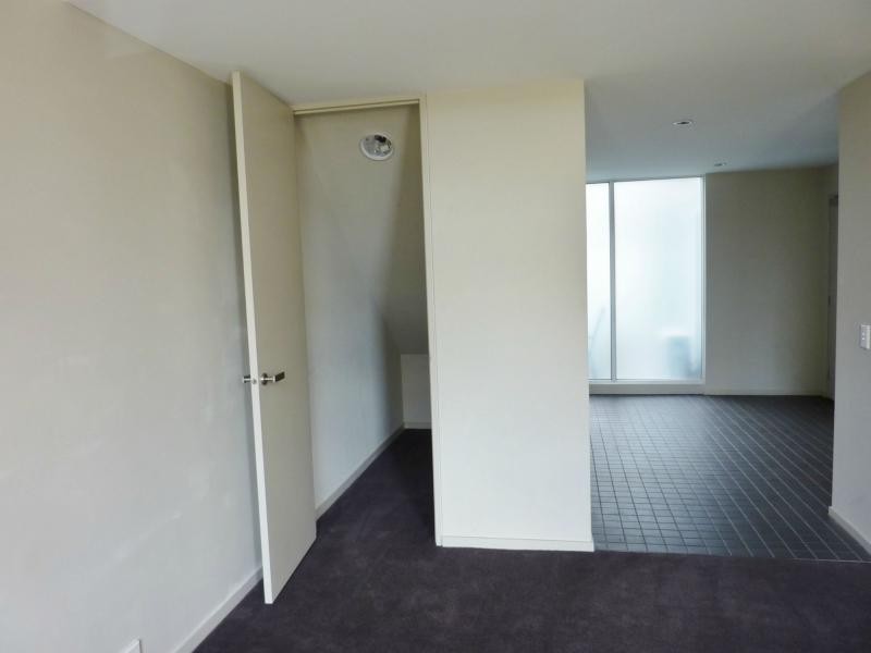 East Melbourne VIC 3002