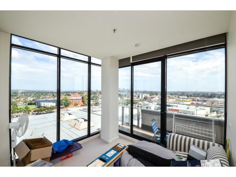 Unit 906/8 Breavington Way, Northcote VIC 3070