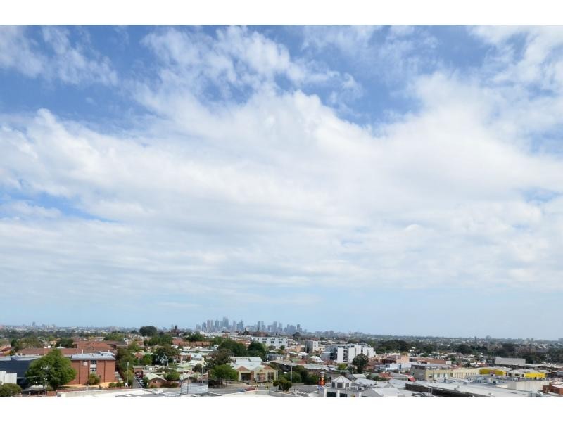 Unit 906/8 Breavington Way, Northcote VIC 3070