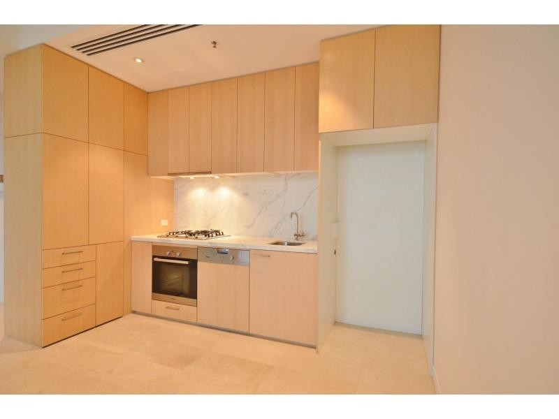 810/480 Riversdale Road, Hawthorn East VIC 3123