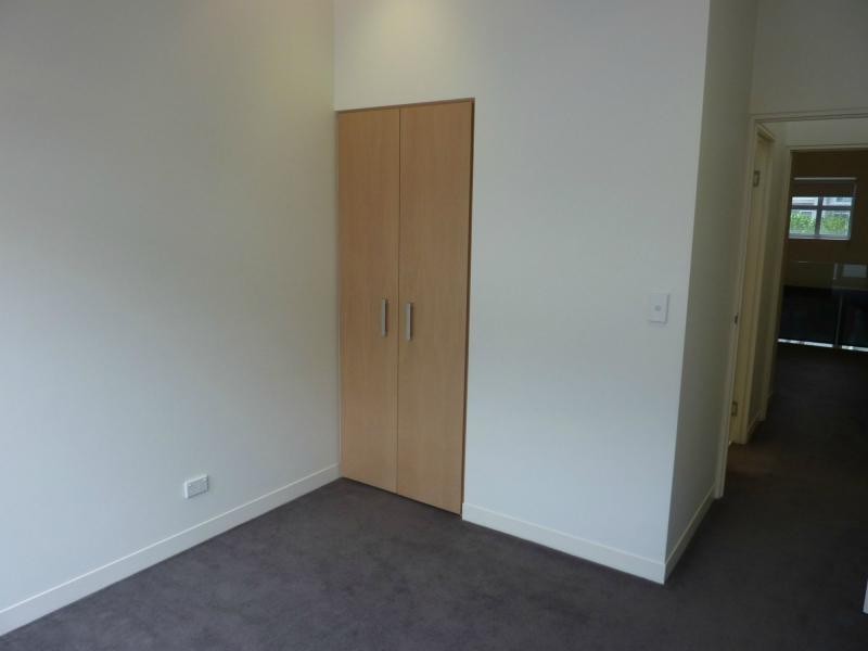 East Melbourne VIC 3002
