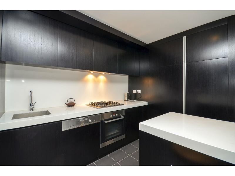 Unit 908/50 Albert Street, South Melbourne VIC 3205