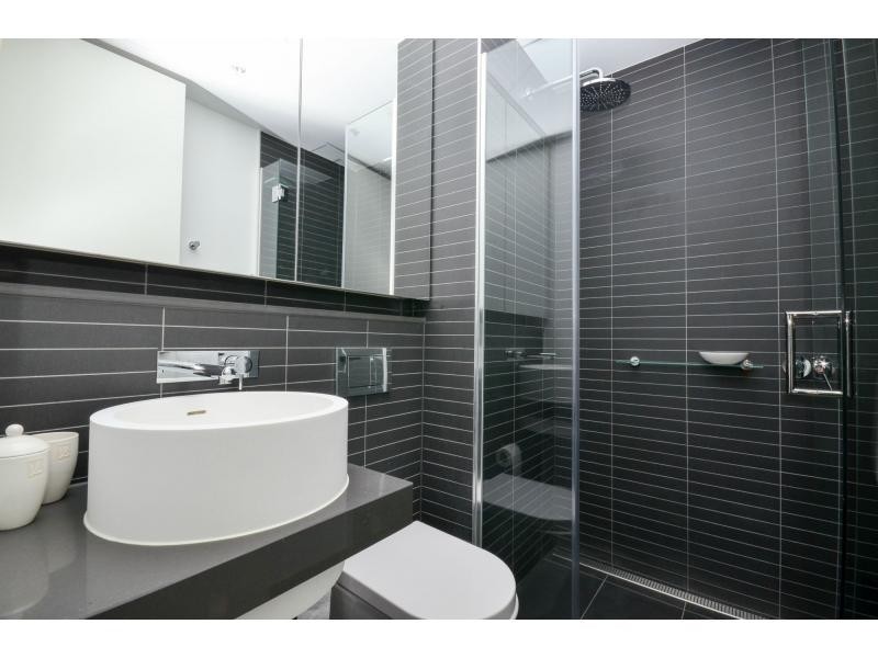 Unit 908/50 Albert Street, South Melbourne VIC 3205