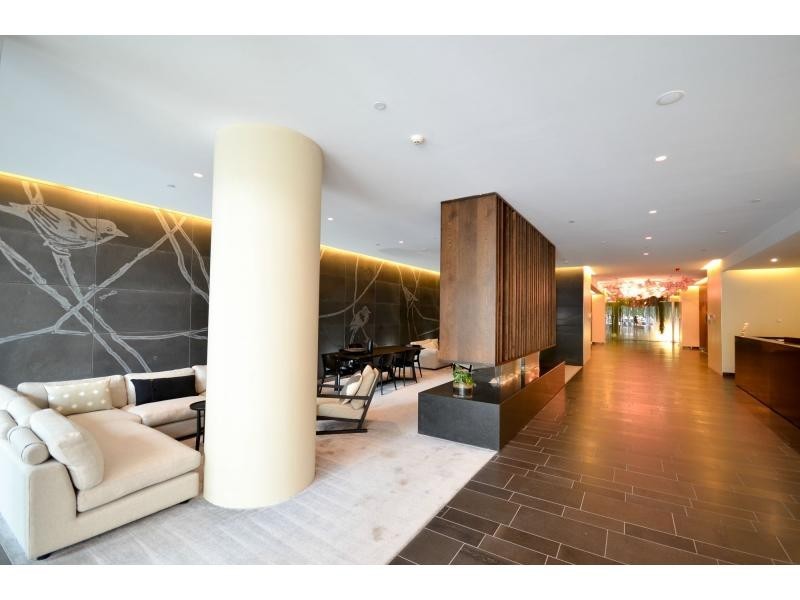 Unit 908/50 Albert Street, South Melbourne VIC 3205