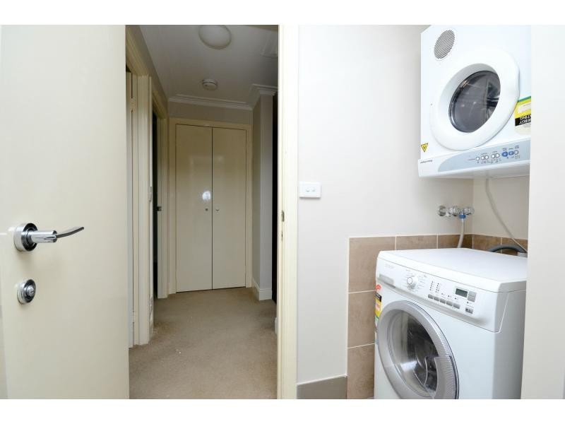 Unit 2/200 Albert Street, East Melbourne VIC 3002