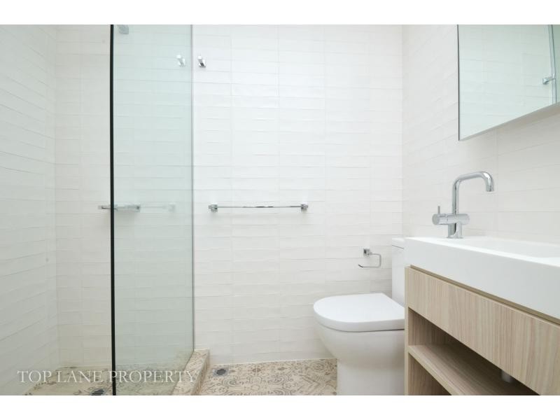 2303/18 Yarra Street, South Yarra VIC 3141