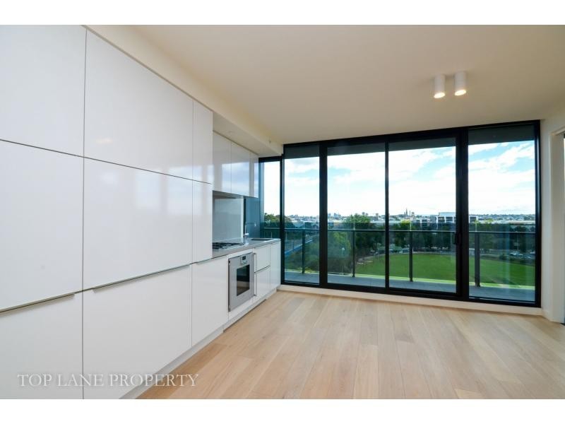 803/18 Yarra Street, South Yarra VIC 3141