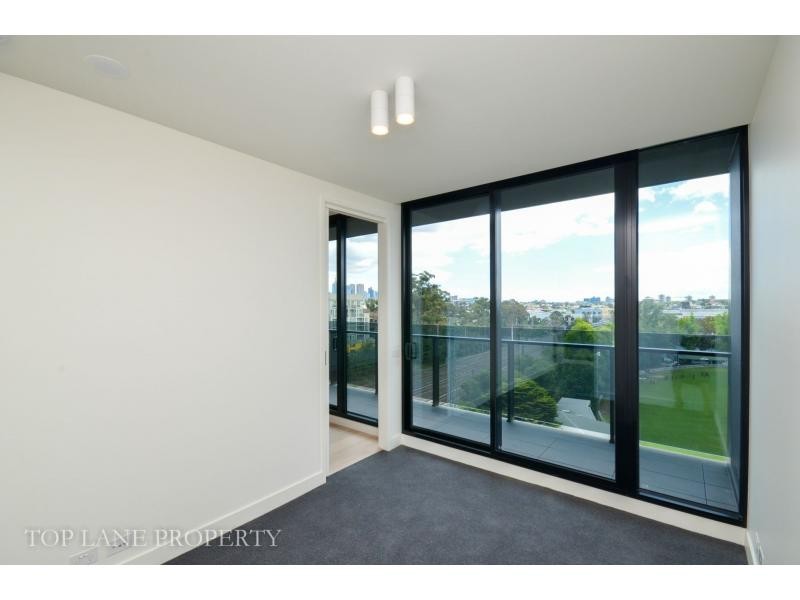 803/18 Yarra Street, South Yarra VIC 3141