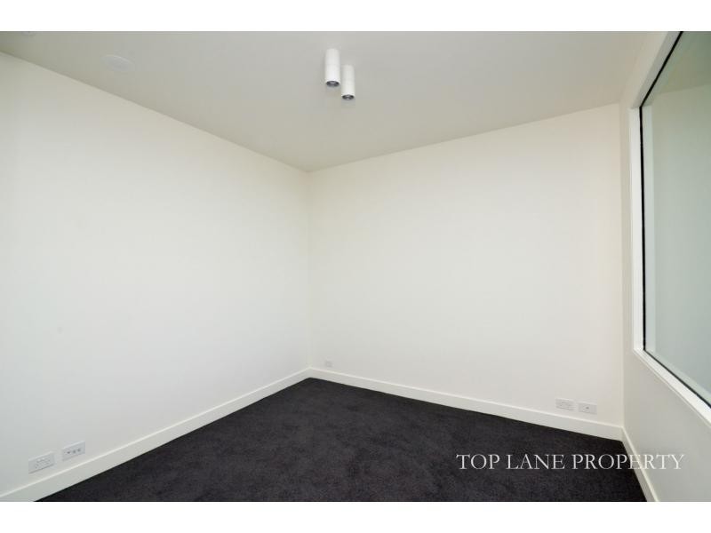 2302/18 Yarra Street, South Yarra VIC 3141