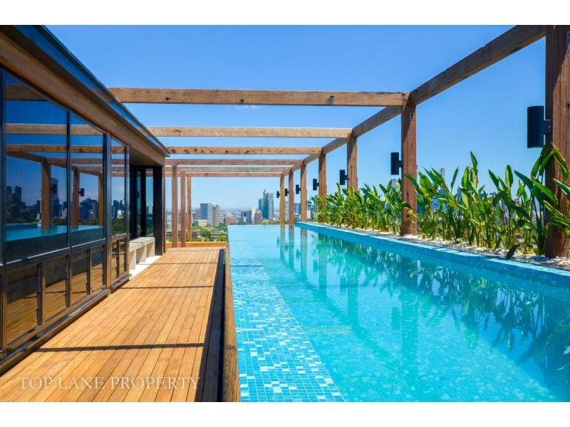 2302/18 Yarra Street, South Yarra VIC 3141