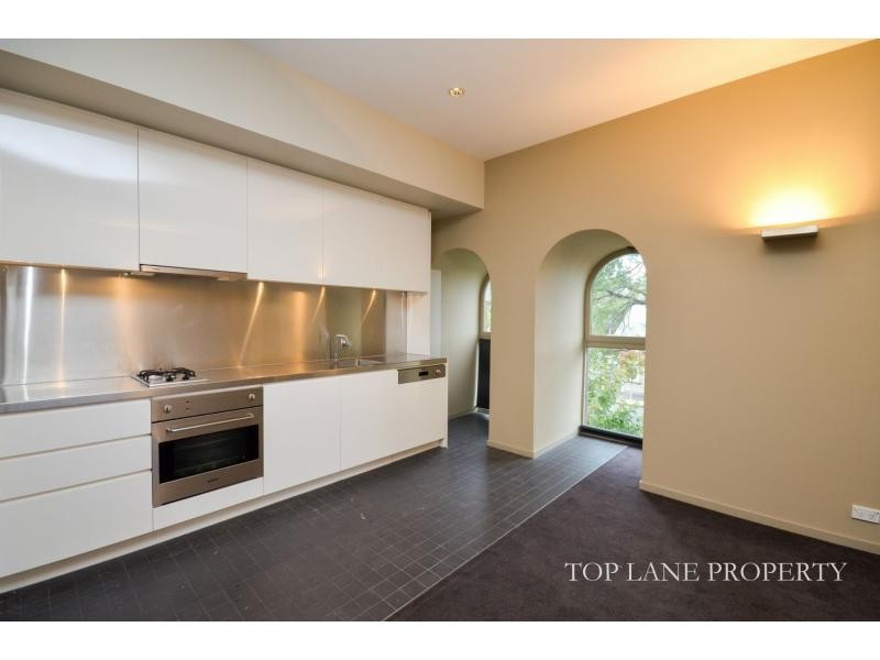 Unit P04K/211 Powlett Street, East Melbourne VIC 3002