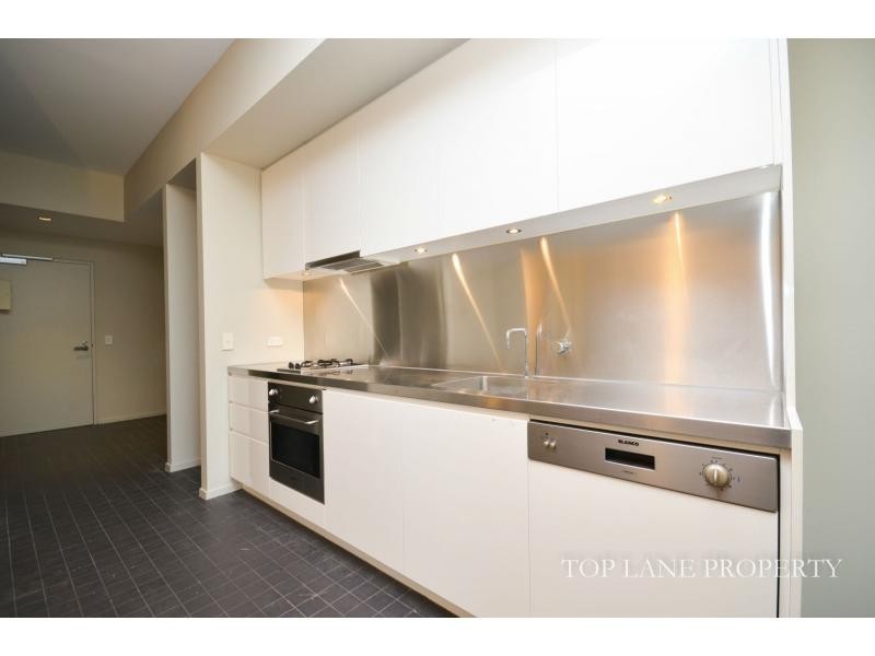 Unit P04K/211 Powlett Street, East Melbourne VIC 3002