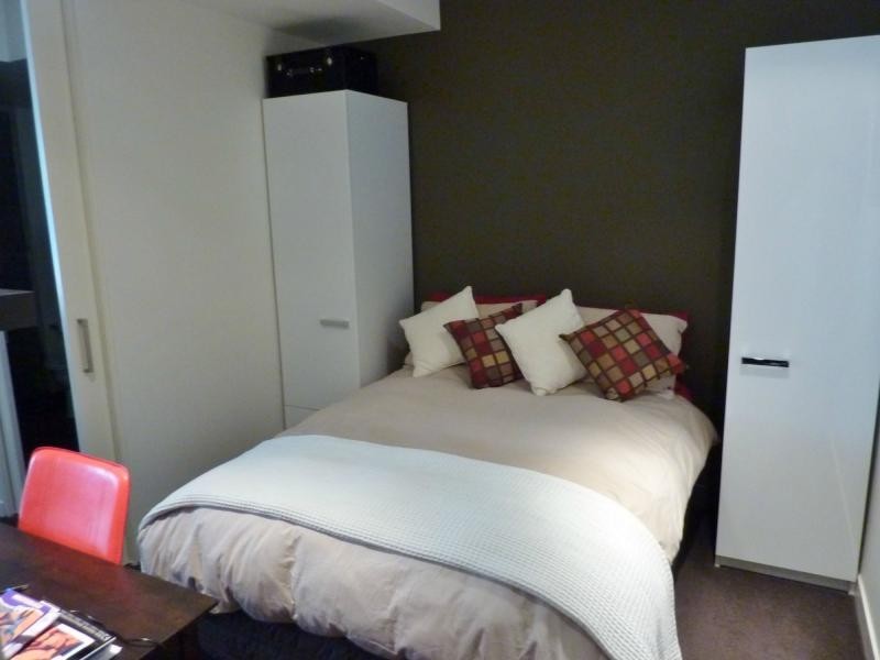 East Melbourne VIC 3002