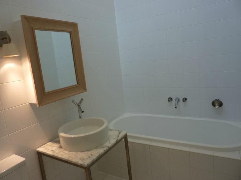 East Melbourne VIC 3002