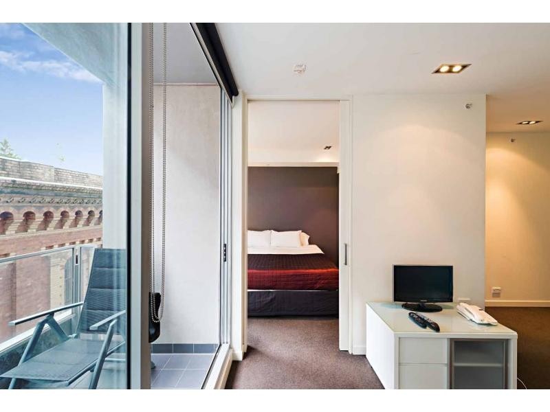 East Melbourne VIC 3002