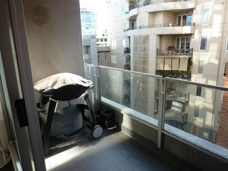 East Melbourne VIC 3002