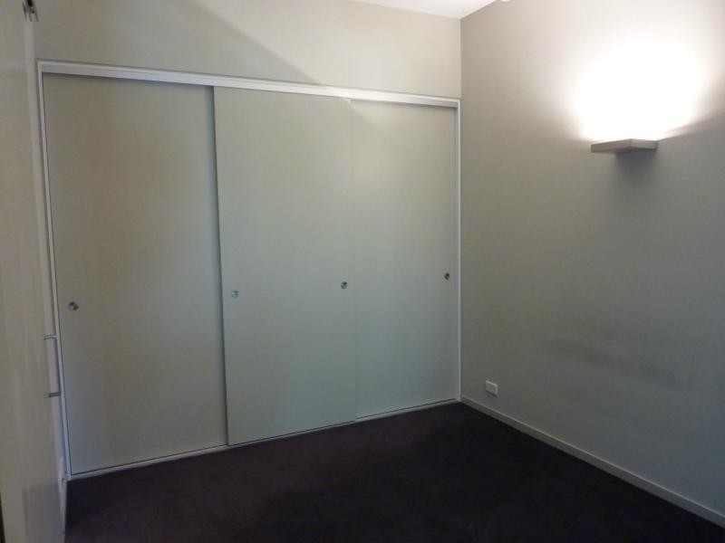 East Melbourne VIC 3002