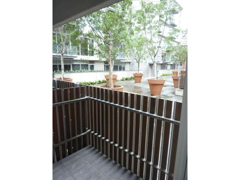 East Melbourne VIC 3002