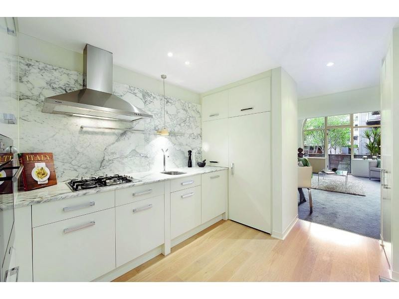 East Melbourne VIC 3002