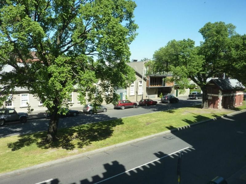 East Melbourne VIC 3002