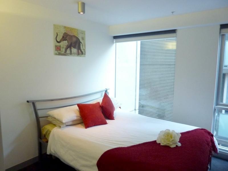 East Melbourne VIC 3002